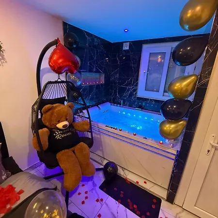 Love Room Spa